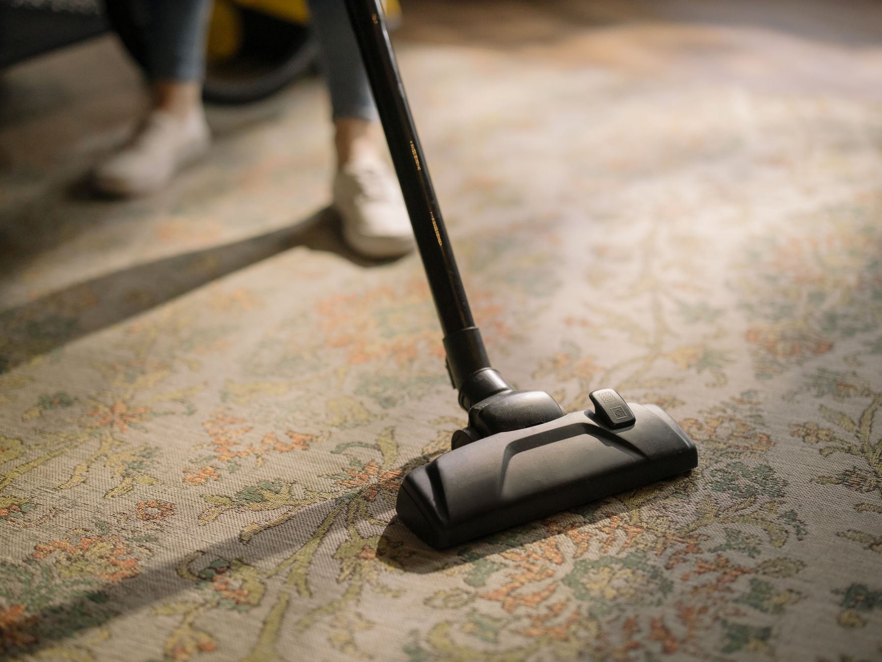 Do You Need Professional Carpet Cleaning to Get Your Bond Back?